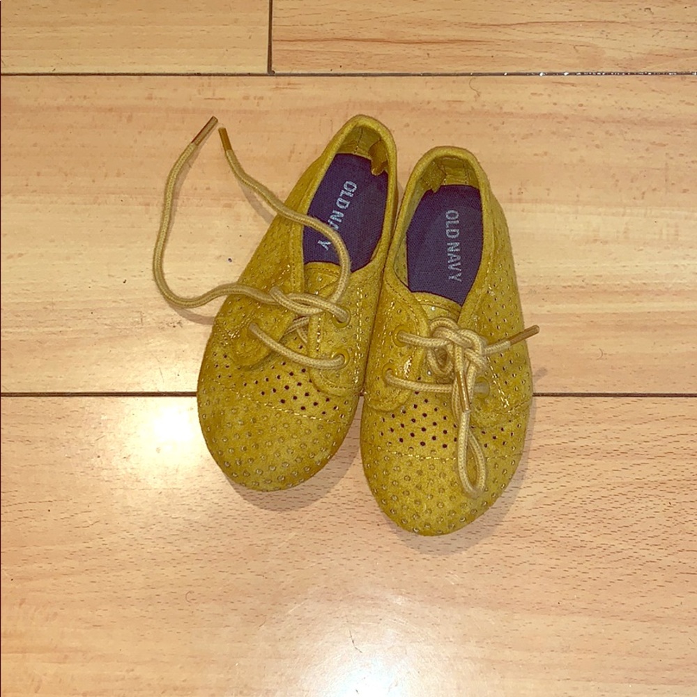 Toddler shoes